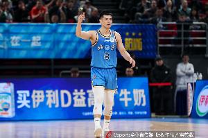 方硕想继续打球&首钢也尊重他的选择 但没有一人一城有点遗憾