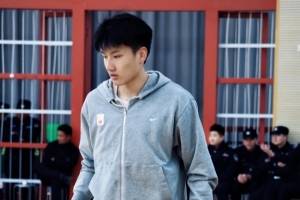 鲁媒：高速青年队李政乐新赛季有望注册并升入山东男篮一线队