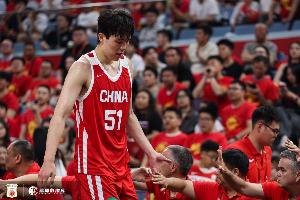 体坛周报：终于又吃到NBA球员红利！中国男篮开启杨瀚森时代