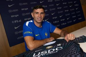 大马丁：父母曾经为了我每天工作15小时 想帮助切尔西夺英超冠军