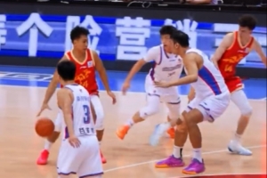 CBA夏季联赛小组赛第三战 以84-78战胜天津 希望年轻队员越来越好