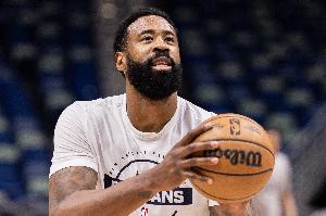 早有前科！湖记：快船2015年曾为留小乔丹操作场外代言 被罚25万