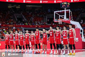 苏群：1990年后中国男篮只有3个相对完整奥运周期 全部加起来15年