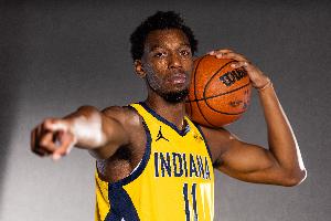 连签三人！尼克斯与怀斯曼签下训练营合同！四将竞逐最后的名额