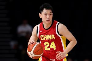 被限制得很严重！崔永熙半场7中2得5分3板 正负值为-16