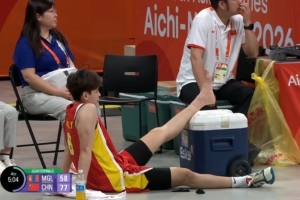 这就放心了！中国女篮方面表示杨舒予脚伤没有太大问题