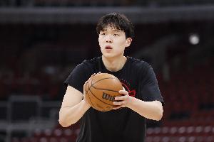 杨瀚森官方身高2米16&体重121公斤 相比新秀赛季训练营时都有下降