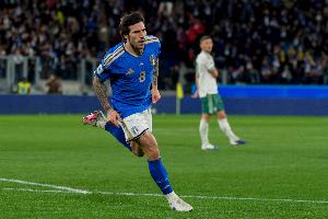 托纳利：我们没有那种可以改写比赛的巨星，但需要凝聚成一个整体