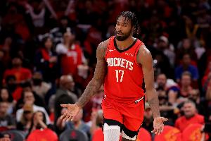 伊森盛赞球员工会西班牙基地：设施堪比NBA 是我今夏训练一大亮点