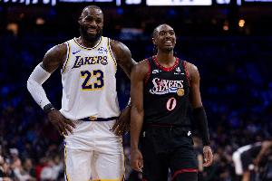 队记：76人众球星纷纷称赞马克西 让我想到了06韦德那种球队核心