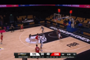 火力全开！下半场开始中国U18女篮三分3连击 轰出13-0打停对手