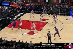 欢迎来到NBA！太阳新援小桥单打4号秀威尔逊 拉杆反篮打成2+1！