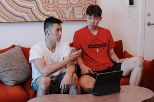 林书豪寄语留洋球员：不能害羞和客气 篮球很大一部分是关系