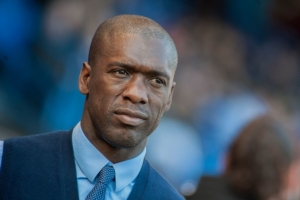 哈塞尔巴因克：西多夫邀请我去科林蒂安担任助教，但我还需要考虑