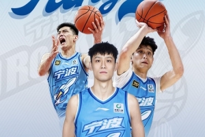 好用！栾利程6投4中&8罚5中得到13分2板1助1断
