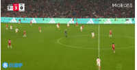 不停手！第47分钟迪亚斯内切搓远角破门完成双响，拜仁4-0领先