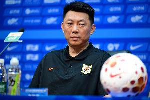 东体：私下里，唐田是位非常好学、热衷各种研究甚至酷爱读书的人